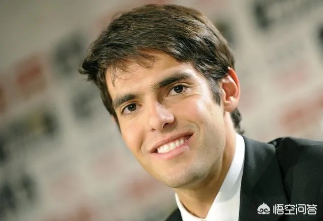 请问卡卡算巨星吗？