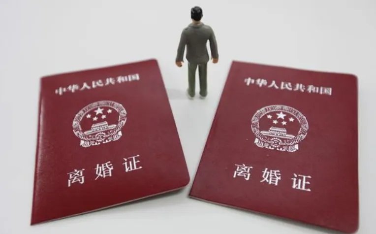 姐姐离婚后一直住在我家，我应该怎么委婉的将她赶走？