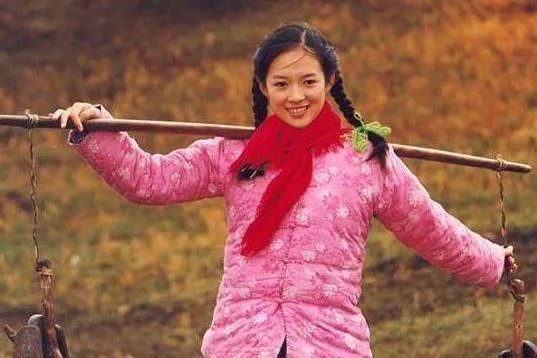 汪峰为什么能追上章子怡呢?