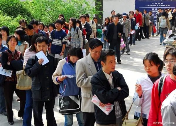 湖北自考毕业证领取时间是什么时候？自考准考证有效期是多久？