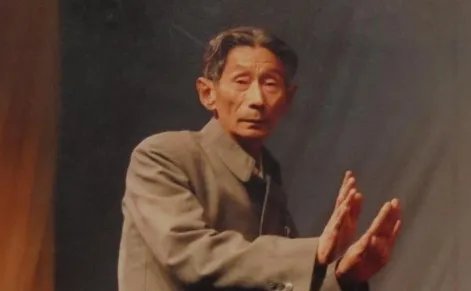 侯宝林与马三立相比如何呢？