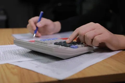 经销商和代销商有什么区别