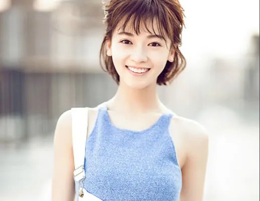 吴谨言艺考旧照:漂亮皮肤白(图)