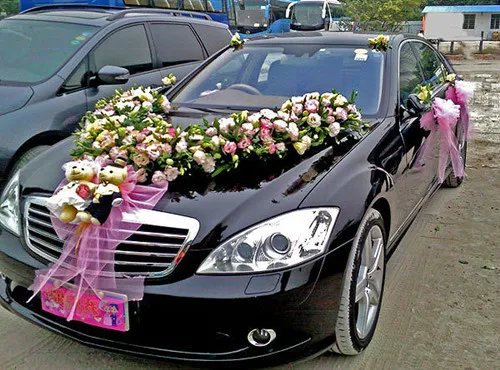 奔驰婚车租赁价格贵吗 2017奔驰婚车租用价格表