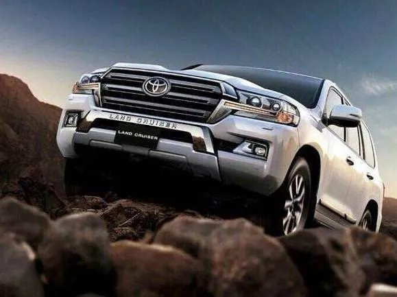 丰田越野车那款有八座的