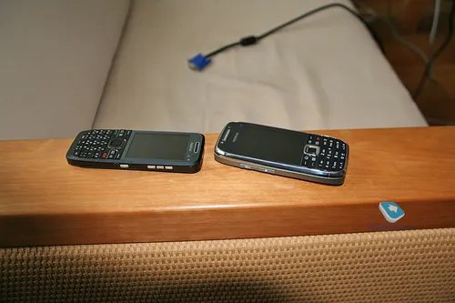 E71的改版还是升级?诺基亚E75抢先评