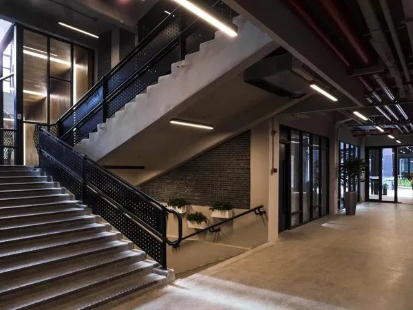 苏州河畔新血液 博埃里建筑设计事务所衍庆里改造项目