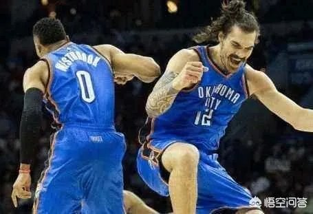 第三节没打完,威少就拿下16个篮板,成就赛季三双,你怎么看?