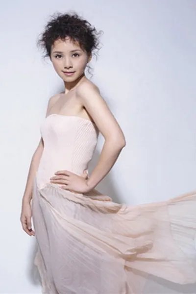 王牧笛女友何琳资料曝光 走出欲望又入陷阱