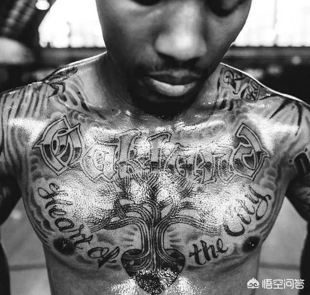 开拓者球星利拉德身上有金州勇士队标的纹身，这是怎么一回事？