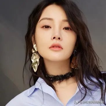 李小璐淘宝店日销10万,为何明星从“带货”转“卖货”?