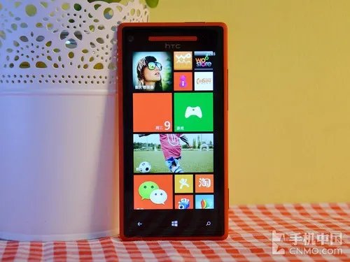 全新WP8双核智能旗舰 HTC 8X娱乐体验