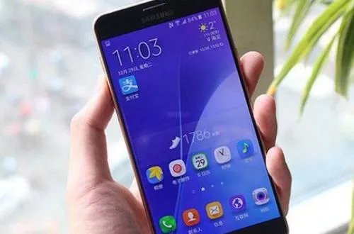 三星手机哪个好用?