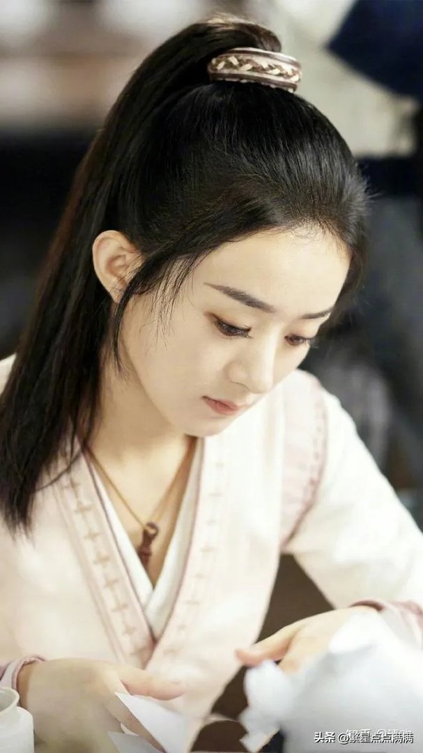 赵丽颖搭档王一博出演电视剧《有翡》会在2020年大爆吗？