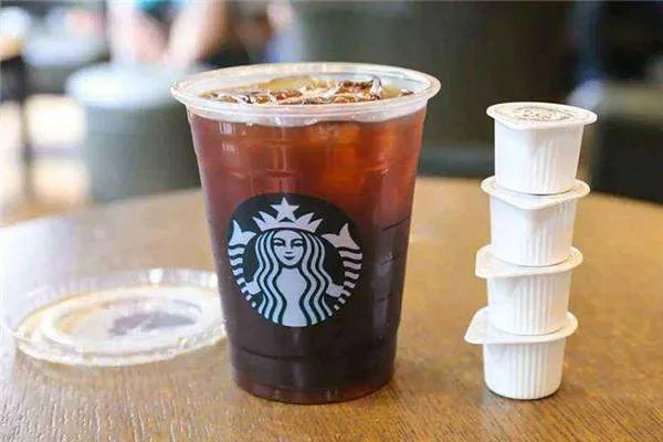 星巴克加盟费多少钱,不到五十万就可加盟?