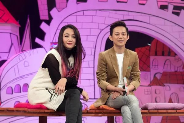 曹颖结婚后为何不再拍戏了？