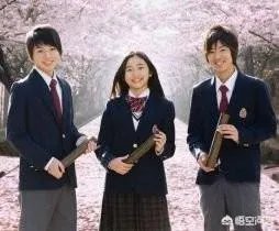 关于教师向学生售纸,你怎么看?