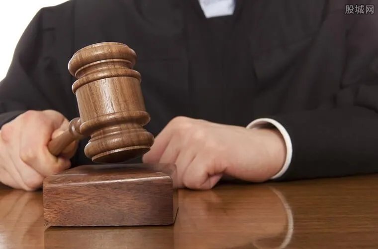 天桥百货将被拍卖 骨灰级零售商业代表风光不再