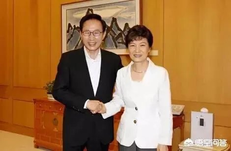 李明博正式被韩国法院批捕,这会影响朴槿惠的一审结果吗?