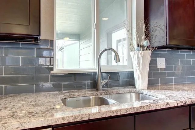 厨房用大理石台面好不好，看了忍不住想装上