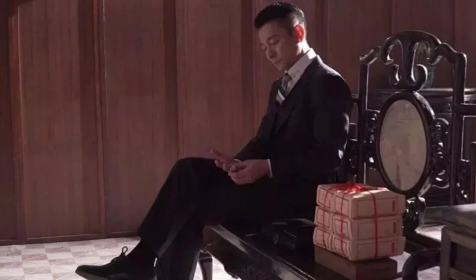 刘德华,活该你红37年!