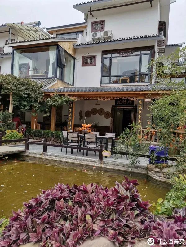 明星豪宅有啥好羡慕的，中国真正的千万豪宅都在农村！