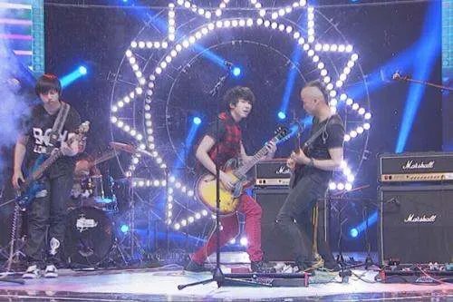 白举纲被专业乐迷质疑，他的专业能力如何？