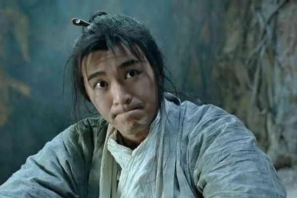 香港娱乐圈里,向华强为何与周星驰结仇?