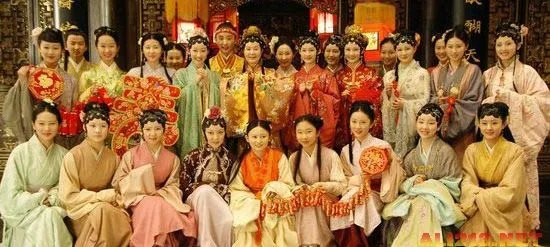 没有关系才叫不正常 新《红楼梦》被爆潜规则