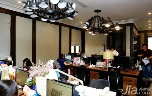 郭敬明奢华豪宅办公室PK全球土豪范儿办公室（组图）