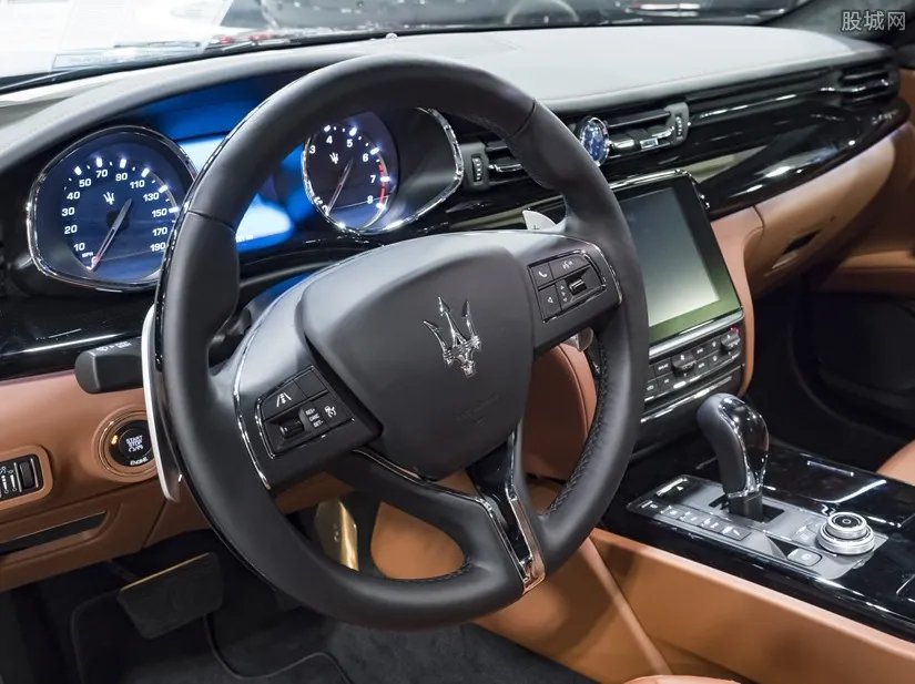 玛莎拉蒂剩空壳 豪车瞬间变成废品真相竟是这样