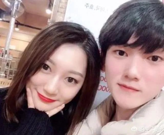 JKL回家度假被爆出有女友，姐姐们心碎一地！网友：还好不是网红脸！你怎么看？