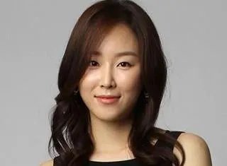 徐贤真整容 图片:徐贤真尴尬颁奖典礼