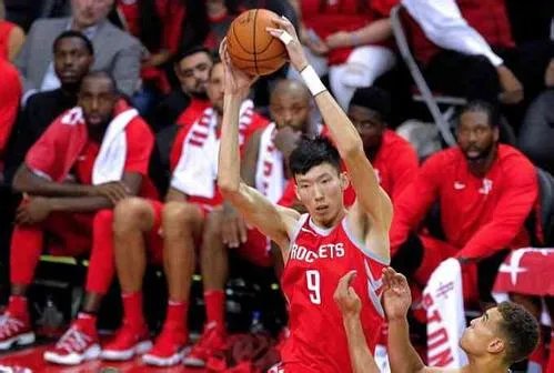 周琦首发登场毒蛇队，为何频繁被下发至NBDL？