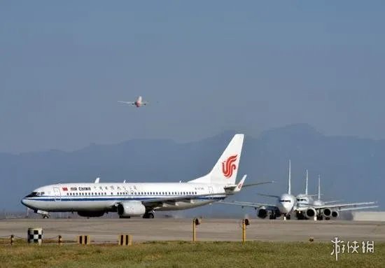 俄飞行员大量跳槽中国 收入及工作条件更好是主因