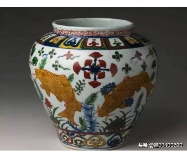 如何鉴定明嘉靖篮釉瓷?