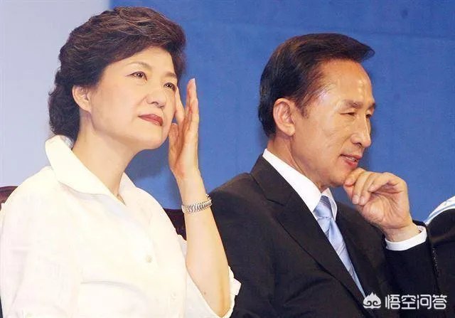 李明博正式被韩国法院批捕,这会影响朴槿惠的一审结果吗?