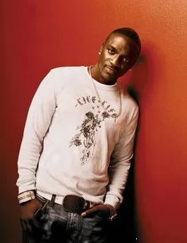 akon是个怎样的人？