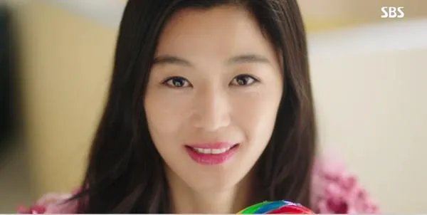 女明星们涂过的哪些口红特别好看?