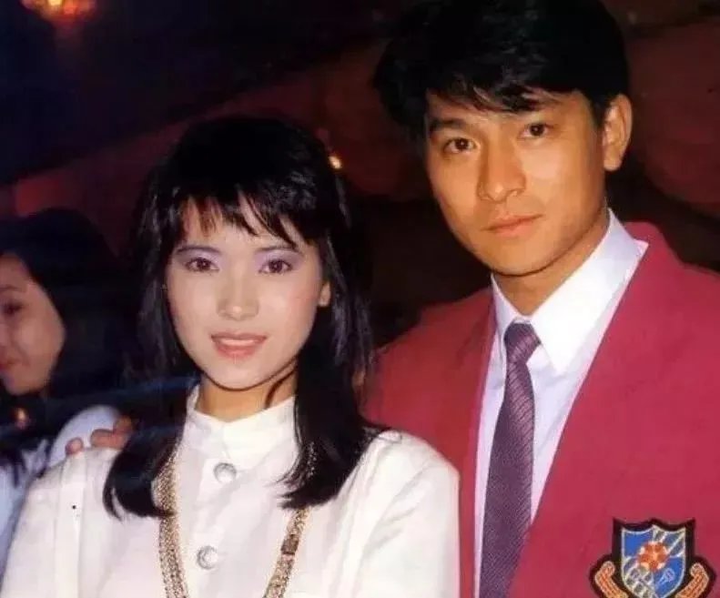 刘德华,活该你红37年!