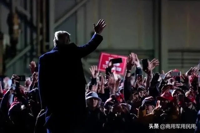 美国总统特朗普新冠病毒检测呈阳性,谁是罪魁祸首?