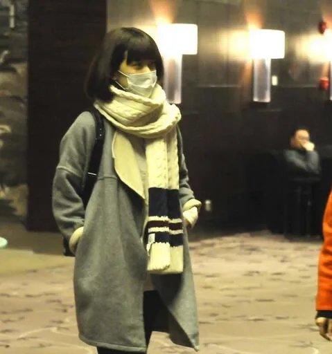 张亮妻子寇静照片曝光 网友称其是“全国女人的情敌”