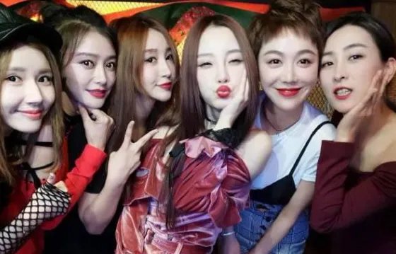 黄毅清为什么屡爆马苏黑料？