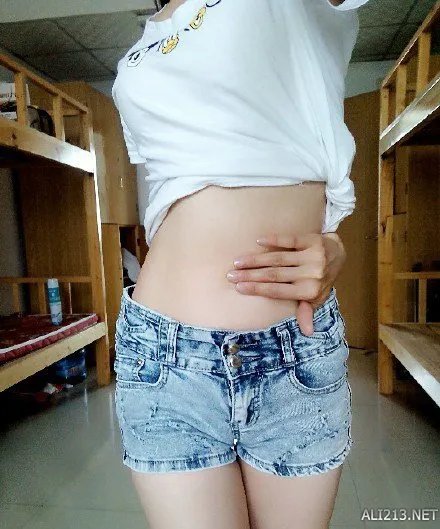 反手摸到肚脐眼就是好身材？一大波蛮腰福利来袭