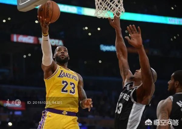 詹姆斯超远三分拖入加时惜败马刺，怎么评价詹姆斯关键时刻两罚不中的表现？