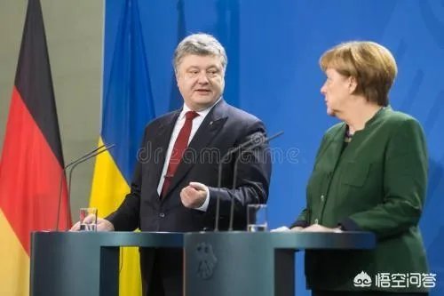 默克尔主动“派糖”,乌克兰还会给美国当炮灰,继续对抗俄罗斯吗?