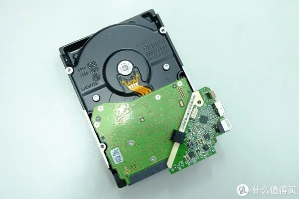 西数Elements,西数Mybooks,希捷Expansion三款移动硬盘拆解方法。