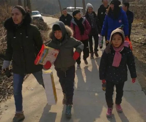 诺一霓娜近照是怎么回事 诺一霓娜近照是什么情况