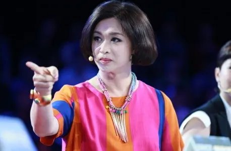 金星怒斥学员穿太少 现场几度冷场