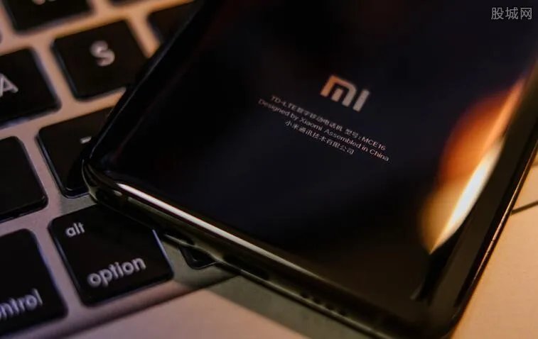 林斌回应套现4亿 小米股价为什么起不来